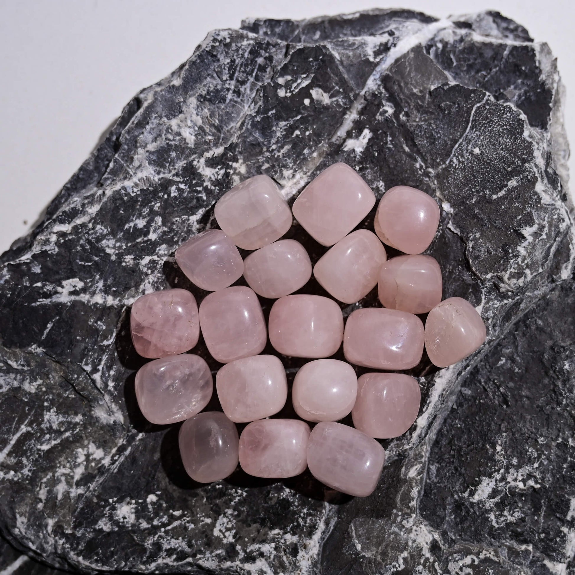 Rose Quartz Tumbled Stones by Maison Etherique